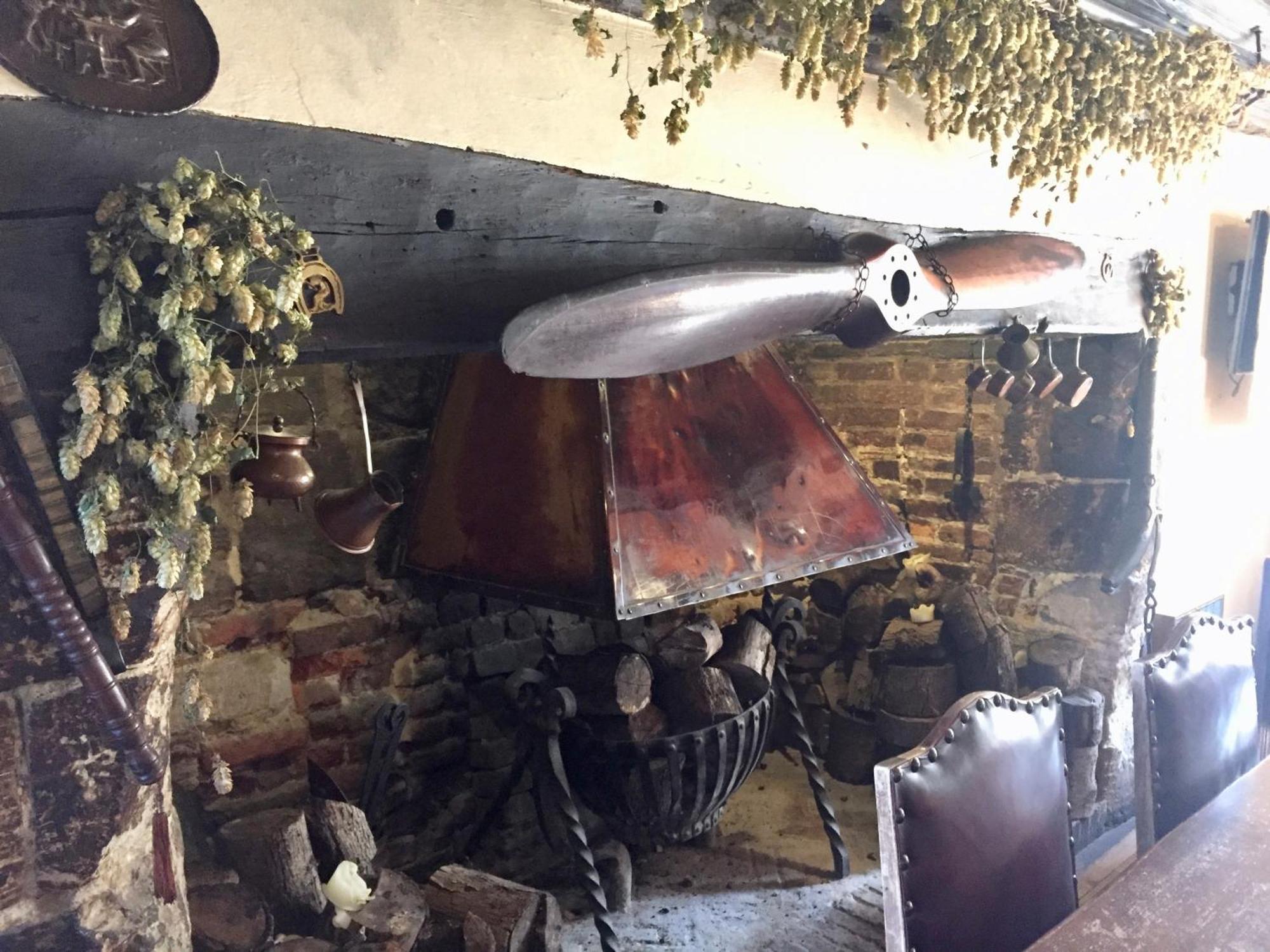 The George Inn Alfriston Εξωτερικό φωτογραφία